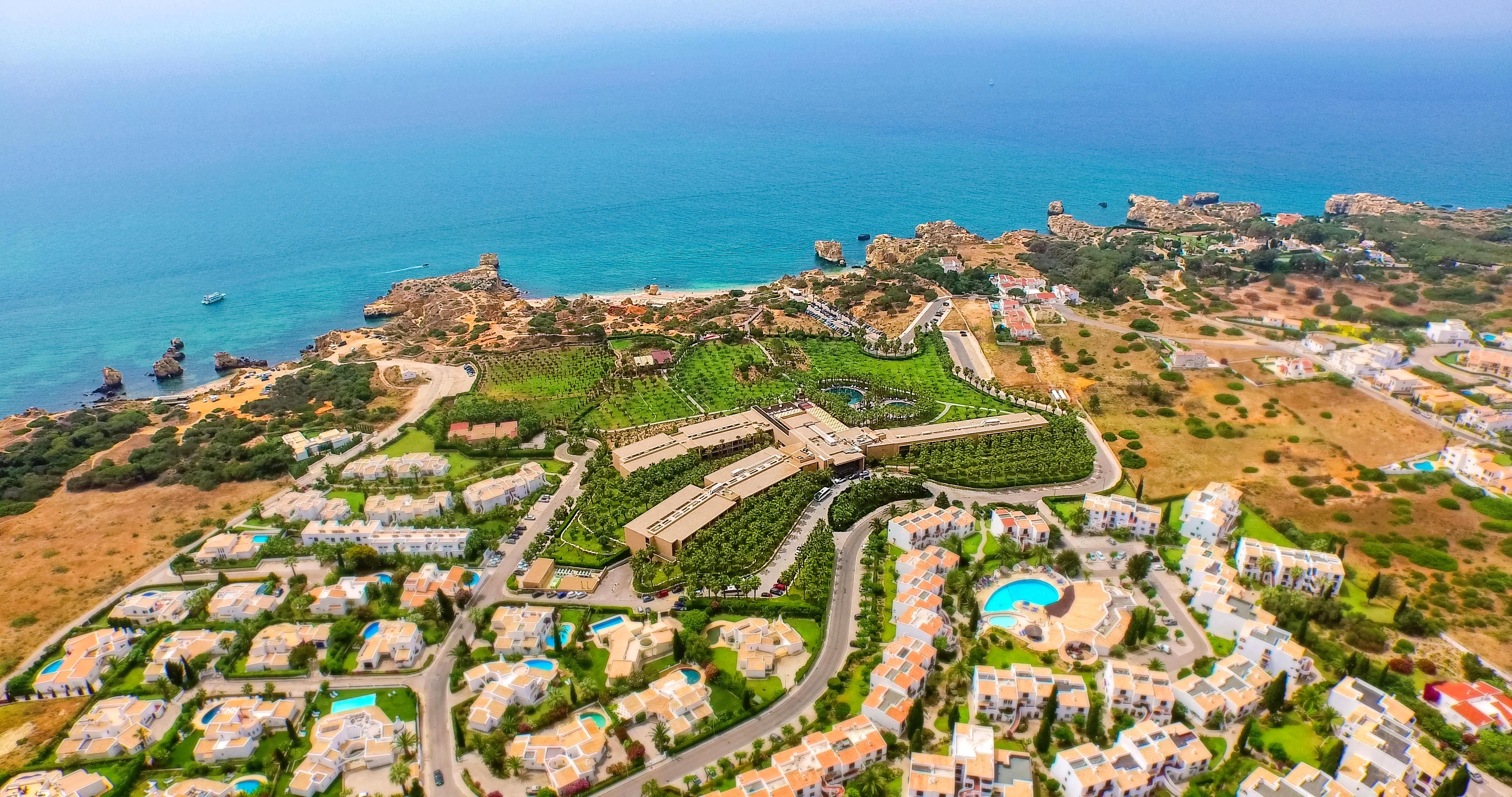 Kimpton Atlantico Algarve By Ihg Hotel Albufeira Exterior photo Aerial view of the resort
