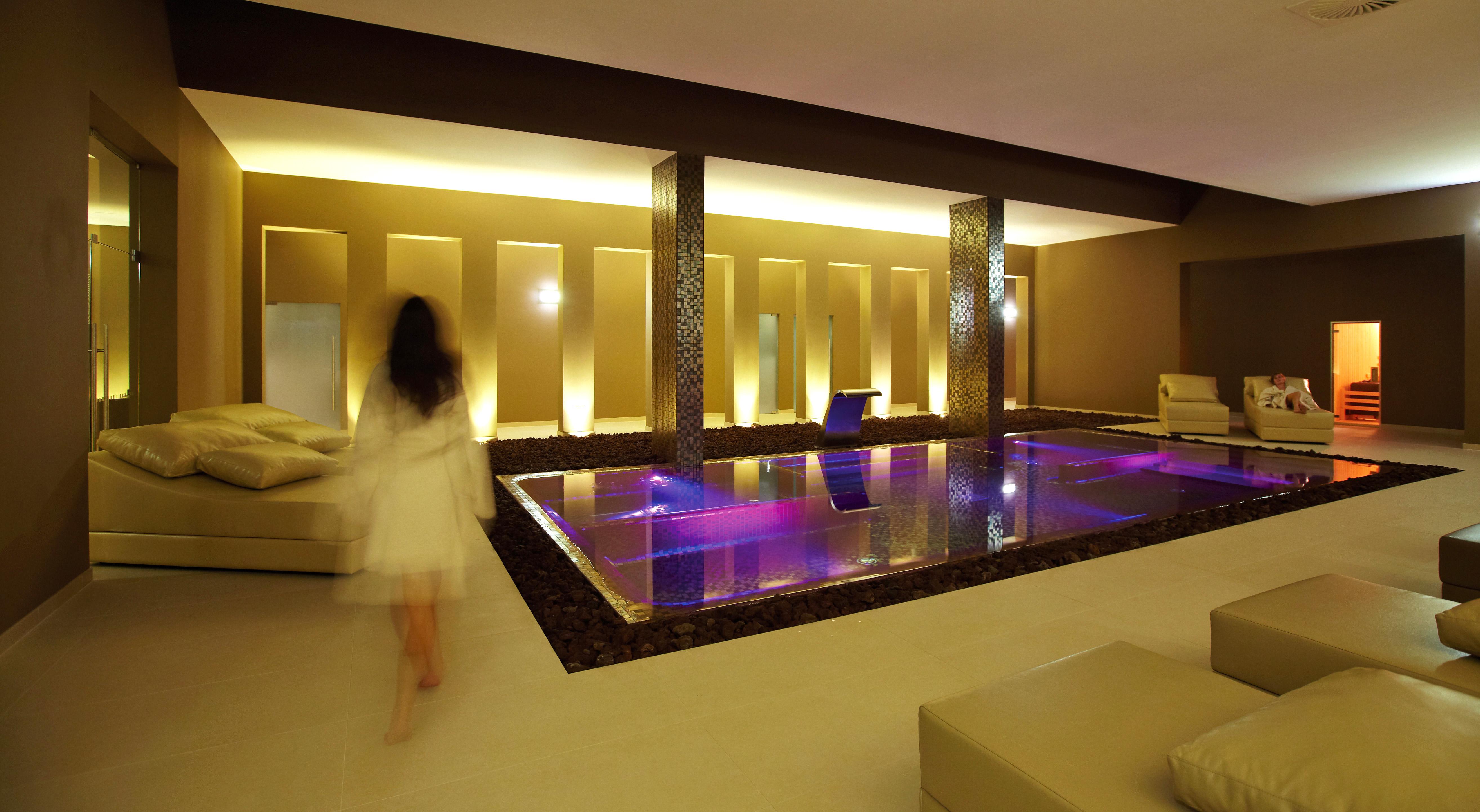 Kimpton Atlantico Algarve By Ihg Hotel Albufeira Exterior photo The spa at The Landmark