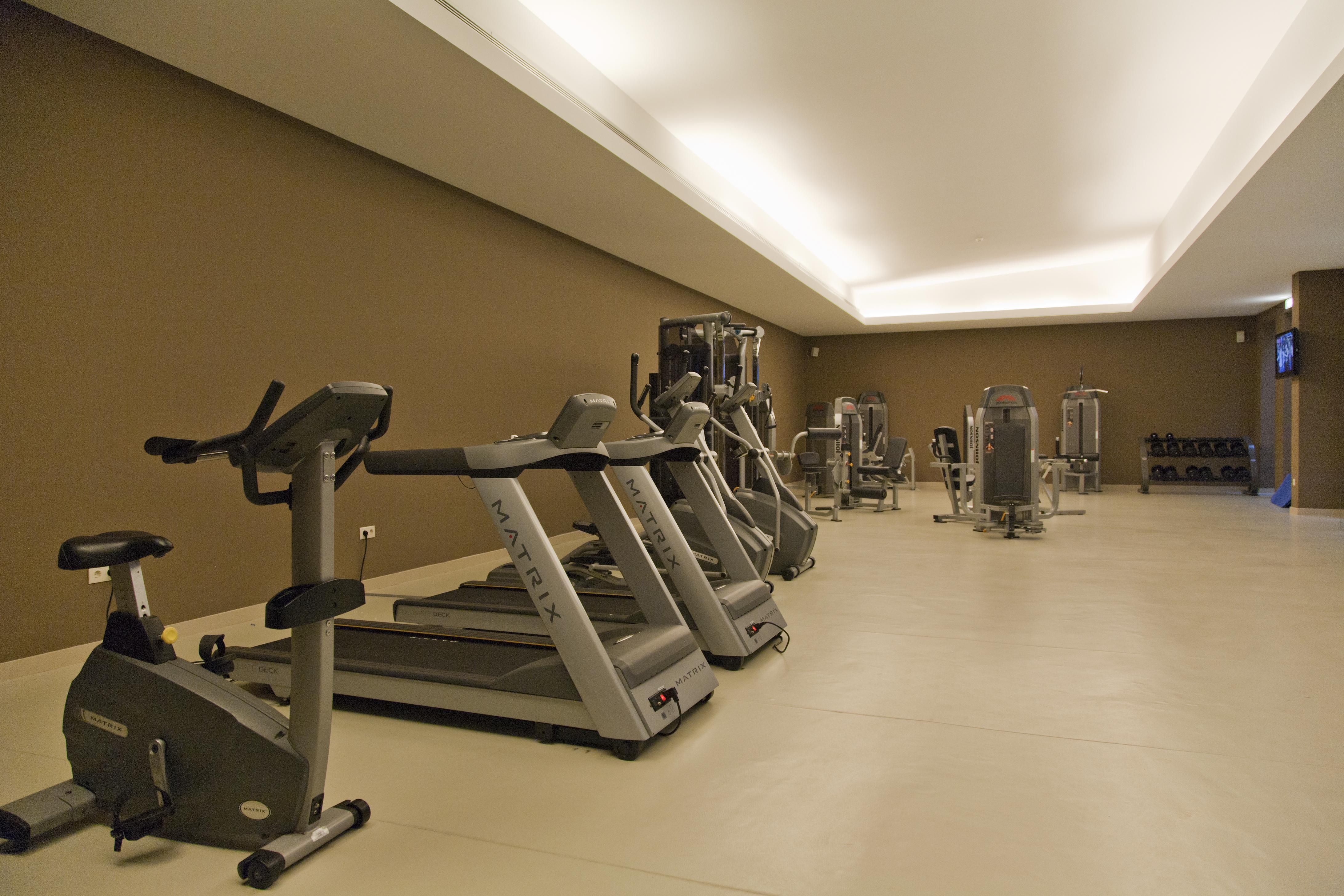 Kimpton Atlantico Algarve By Ihg Hotel Albufeira Exterior photo The gym at the hotel